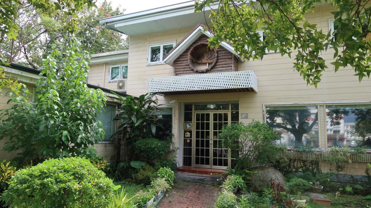 Chpn House Acomodação com café da manhã Chishang Exterior foto